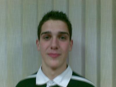 COMPONENTES: Jose Julian (Bombardino)